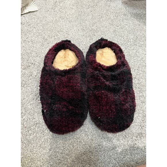 SKIMS slip on slippers size 41 women's 9.5 - NEW - Picture 1 of 4